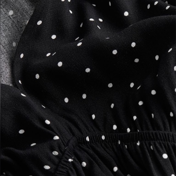 Balloon Sleeve Maternity Dress - Picture 2 of 4